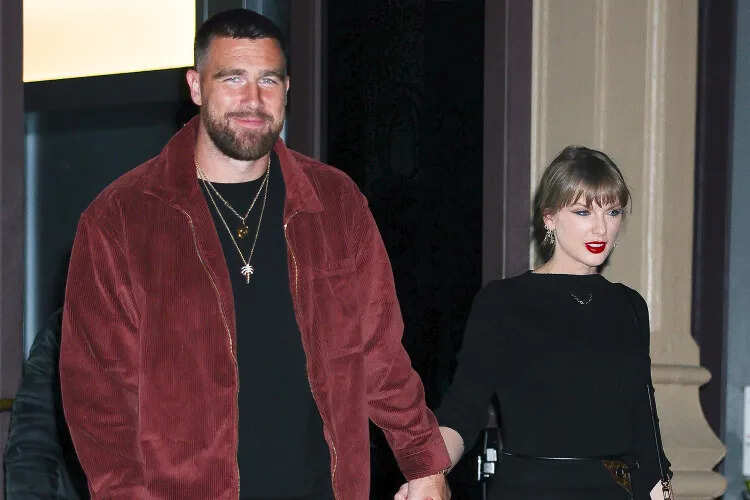 Taylor Swift enjoys quiet NYC dinner with Este Haim as Travis Kelce support sparks buzz