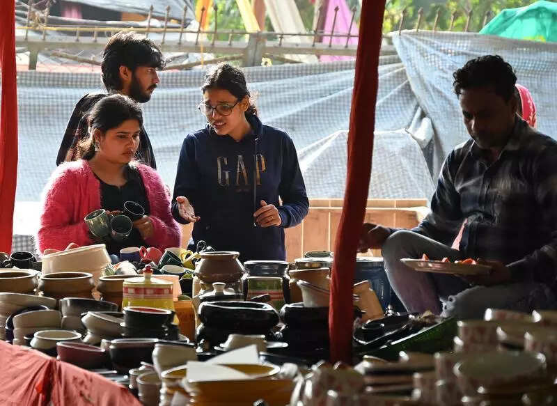 Fairs bring ethnic charm to homes, enrich artisans