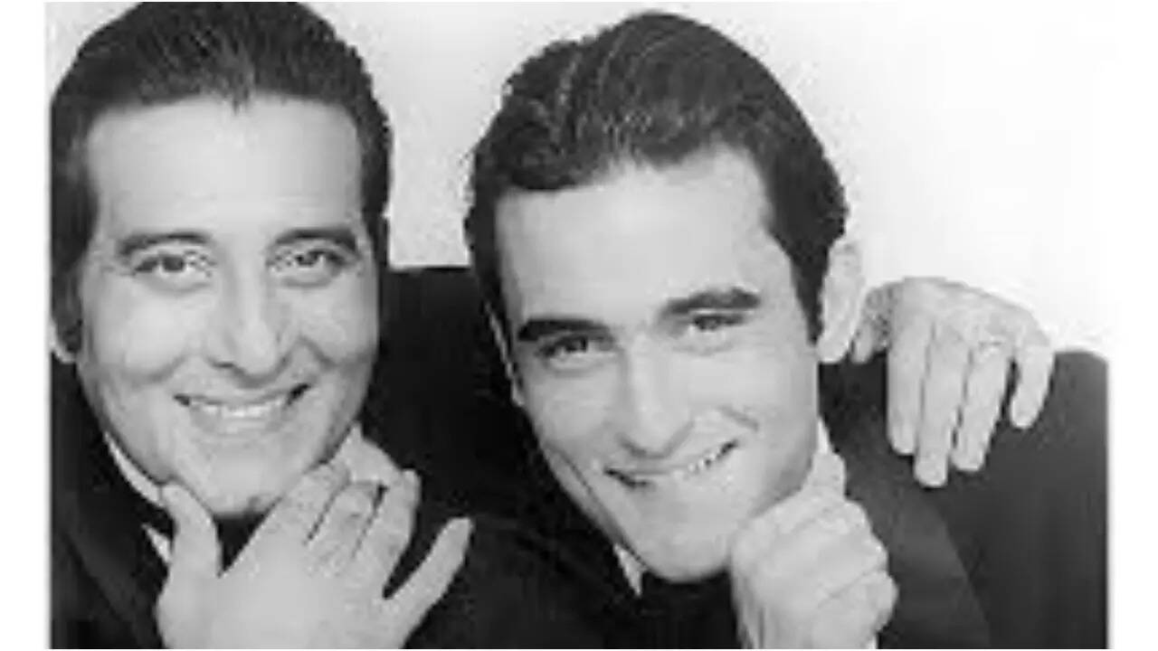 Akshaye got emotional after seeing himself as Rehman Dakait