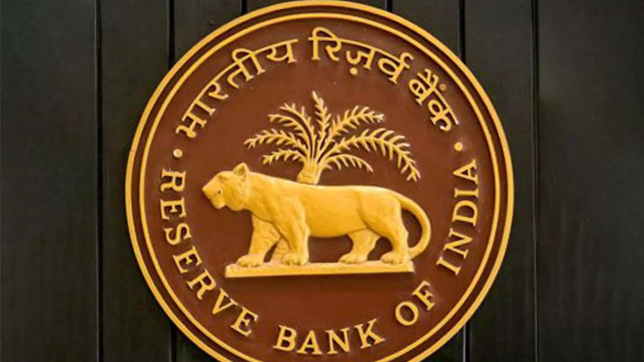 Banking charges update: RBI weighs uniform disclosure template; lenders begin reviewing regulator’s proposals