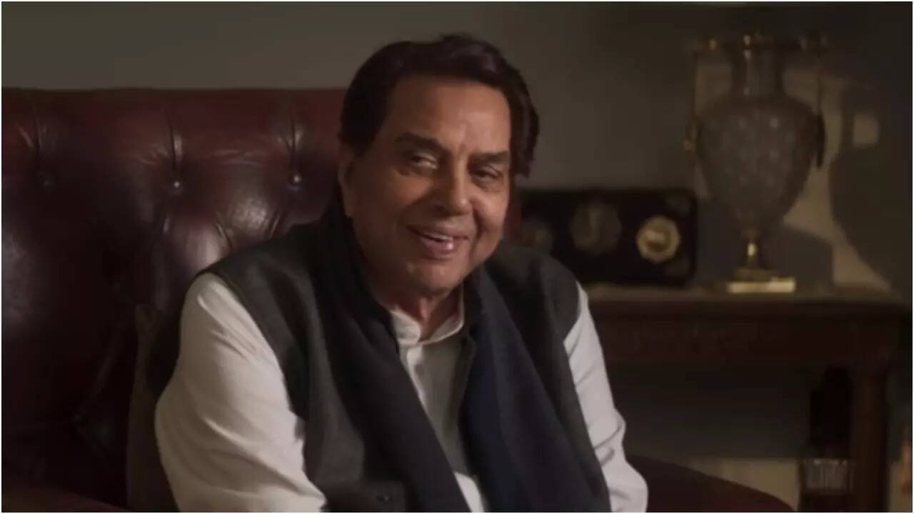 Dharmendra struggled with ‘Ikkis’ dubbing; reveals director