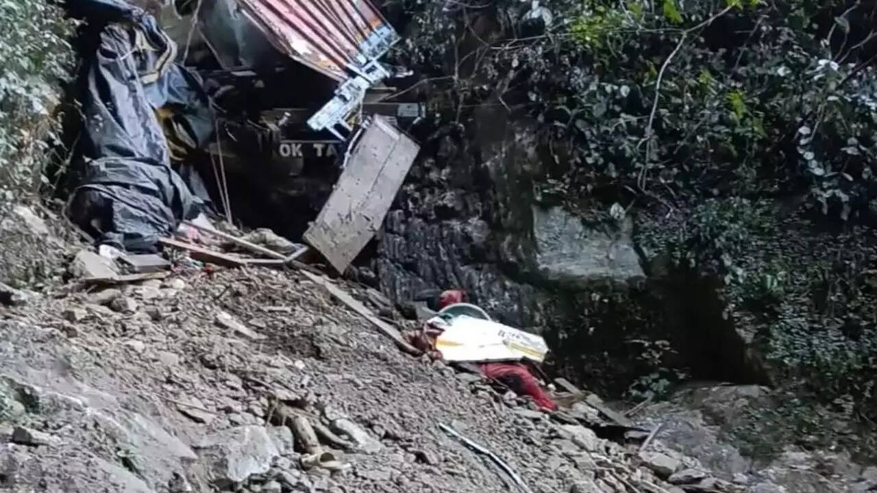 Arunachal accident: PM announces Rs 2 lakh ex-gratia for victims; 18 bodies spotted in gorge