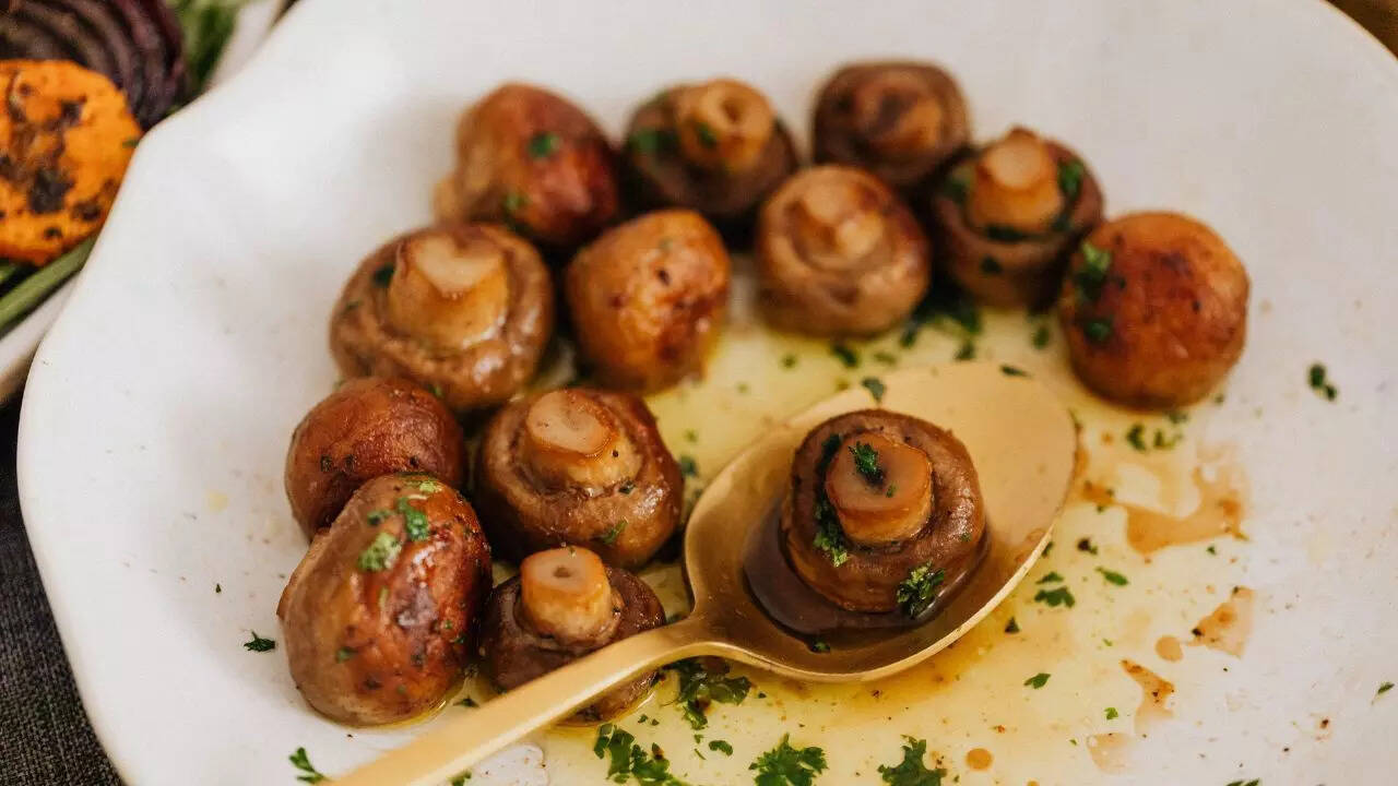 THIS food may lower your cancer risk without you even noticing