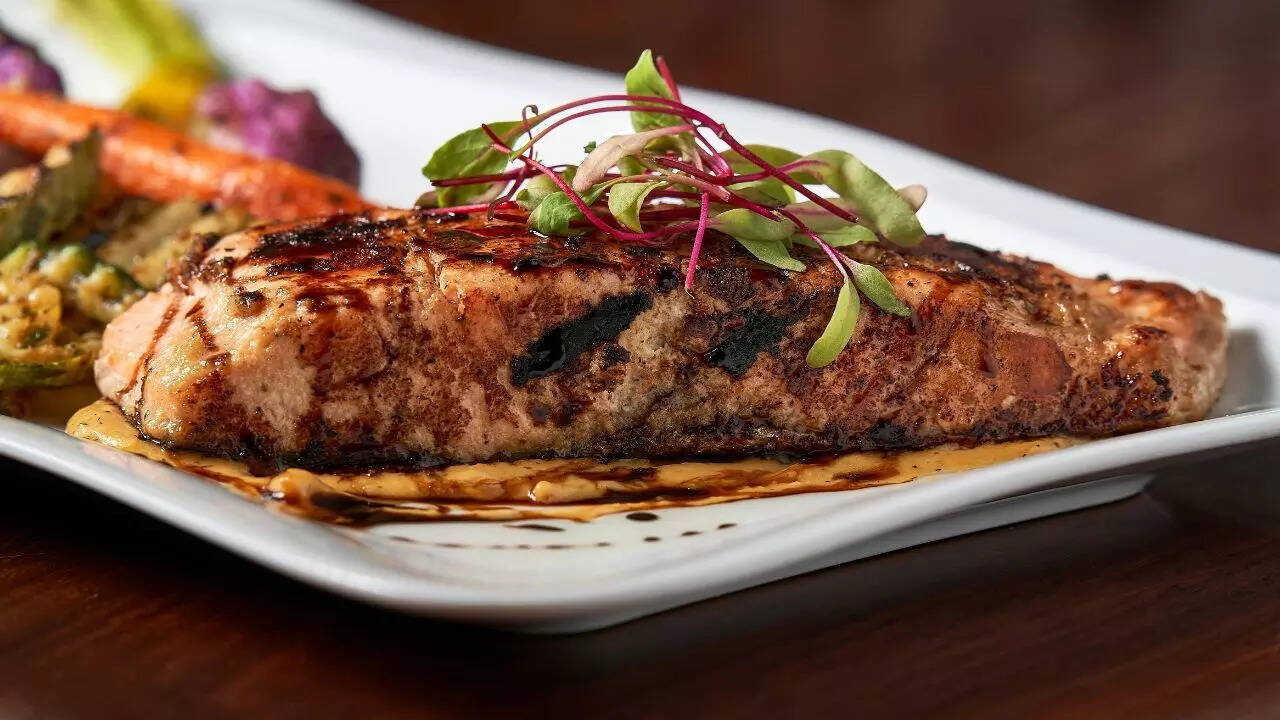 Harvard gastroenterologist recommends: 10 best dinner combos for a healthier gut and liver