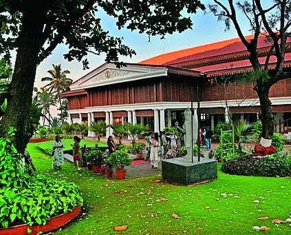 Maharashtra Lok Bhavan tour offers sunrise, secrets and a slice of power