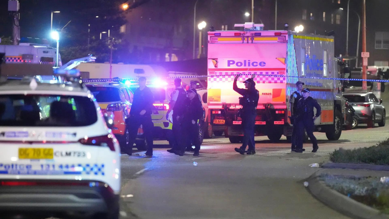Sydney Bondi Beach shooting: Israel president condemns 'cruel attack on Jews' - top developments