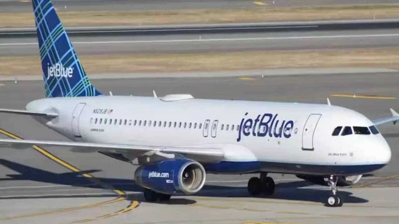 'Outrageous': JetBlue pilot says he narrowly missed 'midair collision' with US military aircraft; audio surfaces