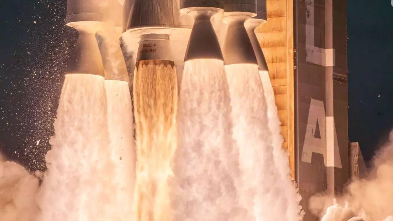 ULA Atlas V set to launch 27 Amazon Leo satellites on December 16, expanding the global internet