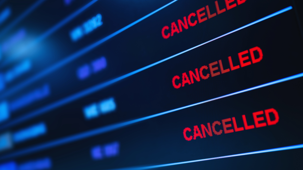 100+ flights cancelled today by IndiGo and Air India due to bad weather — Check the full list