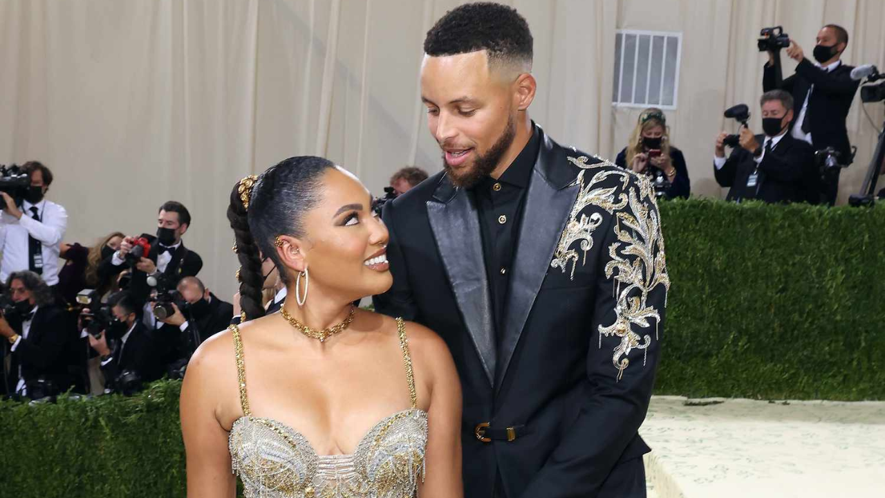 Ayesha Curry admits she never expected to fall for NBA star Stephen Curry