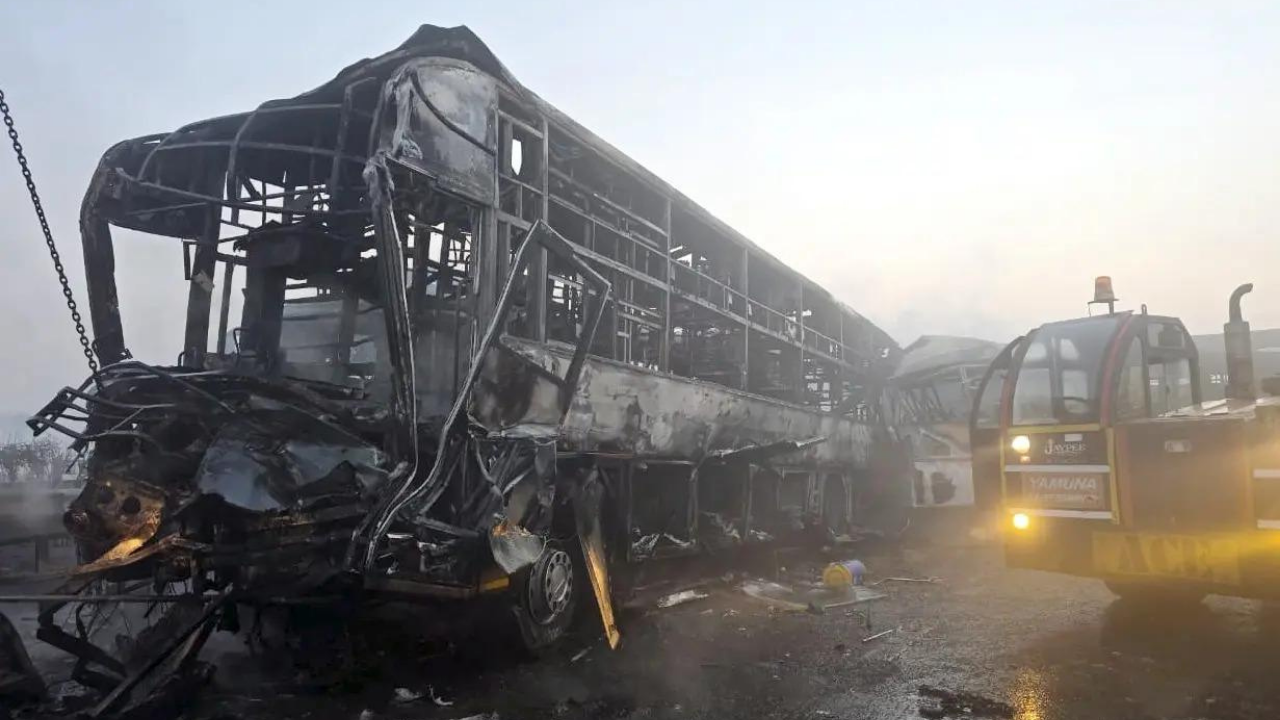 Yamuna Expressway crash: Fog-fueled multi-vehicle crash kills 13