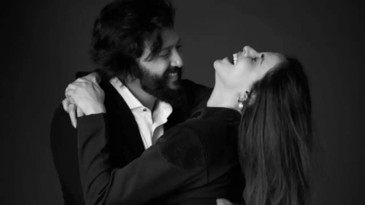 'Mastiii 4' star Riteish turns 47; wife Genelia extends heartfelt wishes