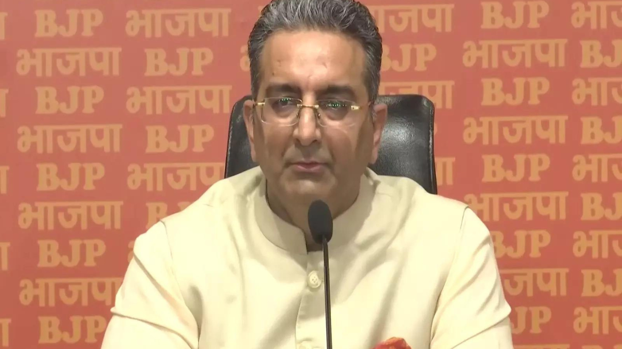 National Herald case: BJP accuses Gandhi family of deceit; says matter still in court