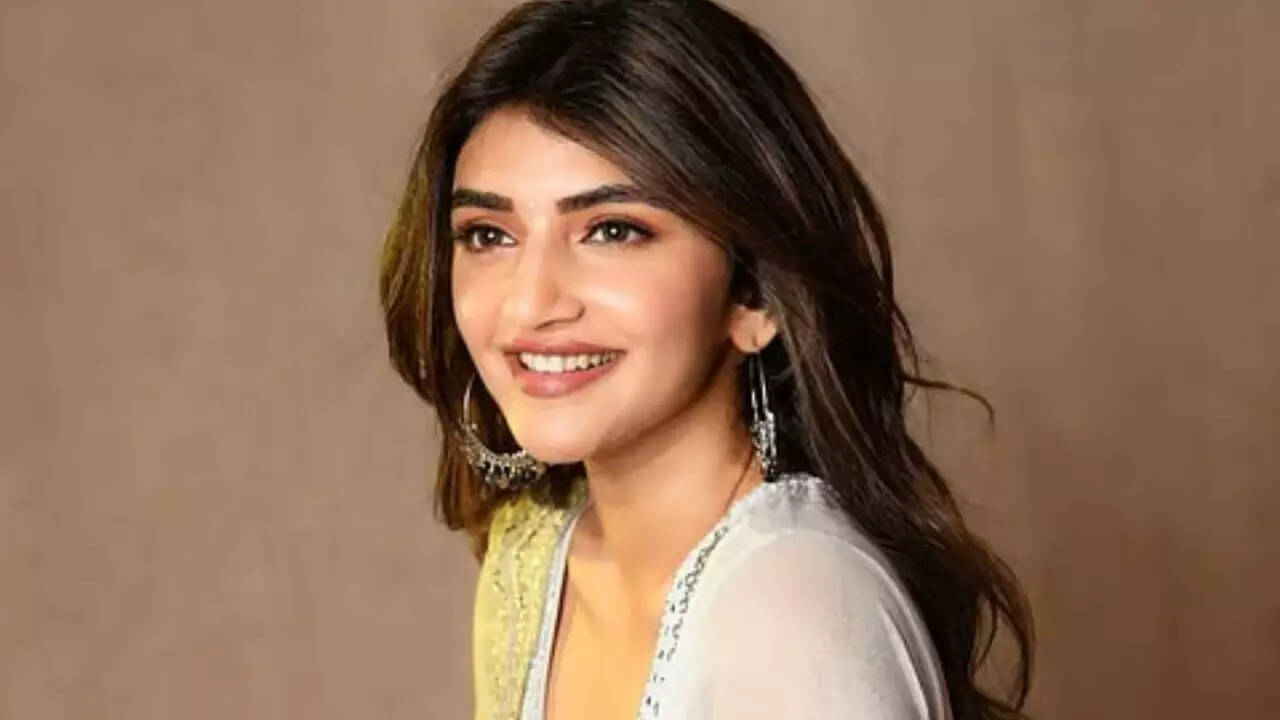 Sreeleela makes emotional plea to social media users against 'AI generated nonsense'