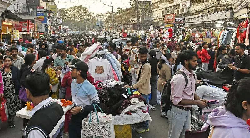Traders from New Market seek CM’s intervention to check hawker ‘menace’