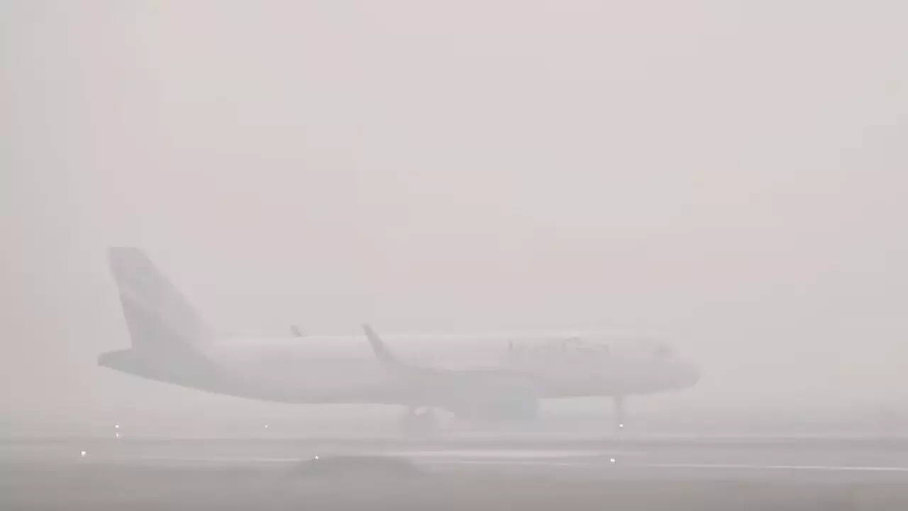Dense fog in Delhi: Over 100 flights cancelled at IGI Airport