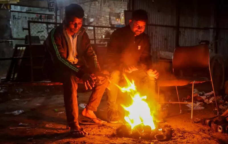 No bonfires, Gurgaon civic body tells guards on night duty