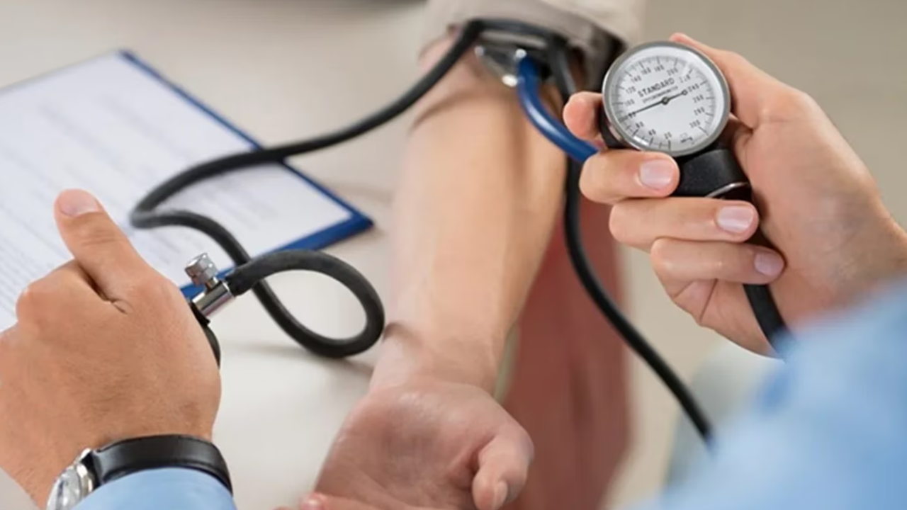 'Stay hydrated, active': Winter chill, toxic air push BP into danger zone; Delhi doctors warn after OPD surge