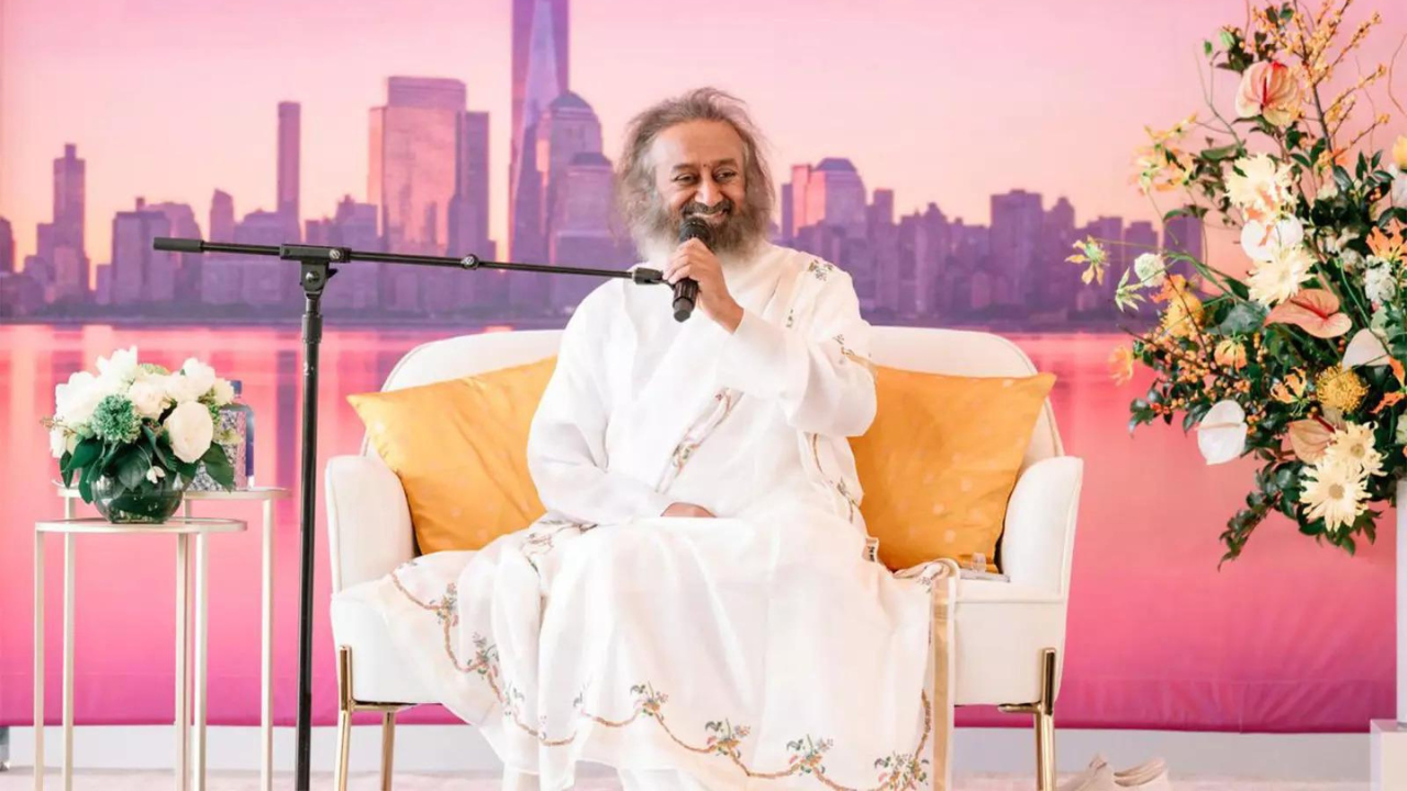 Over 12mn join global meditation led by Sri Sri Ravi Shankar on first UN-declared World Meditation Day