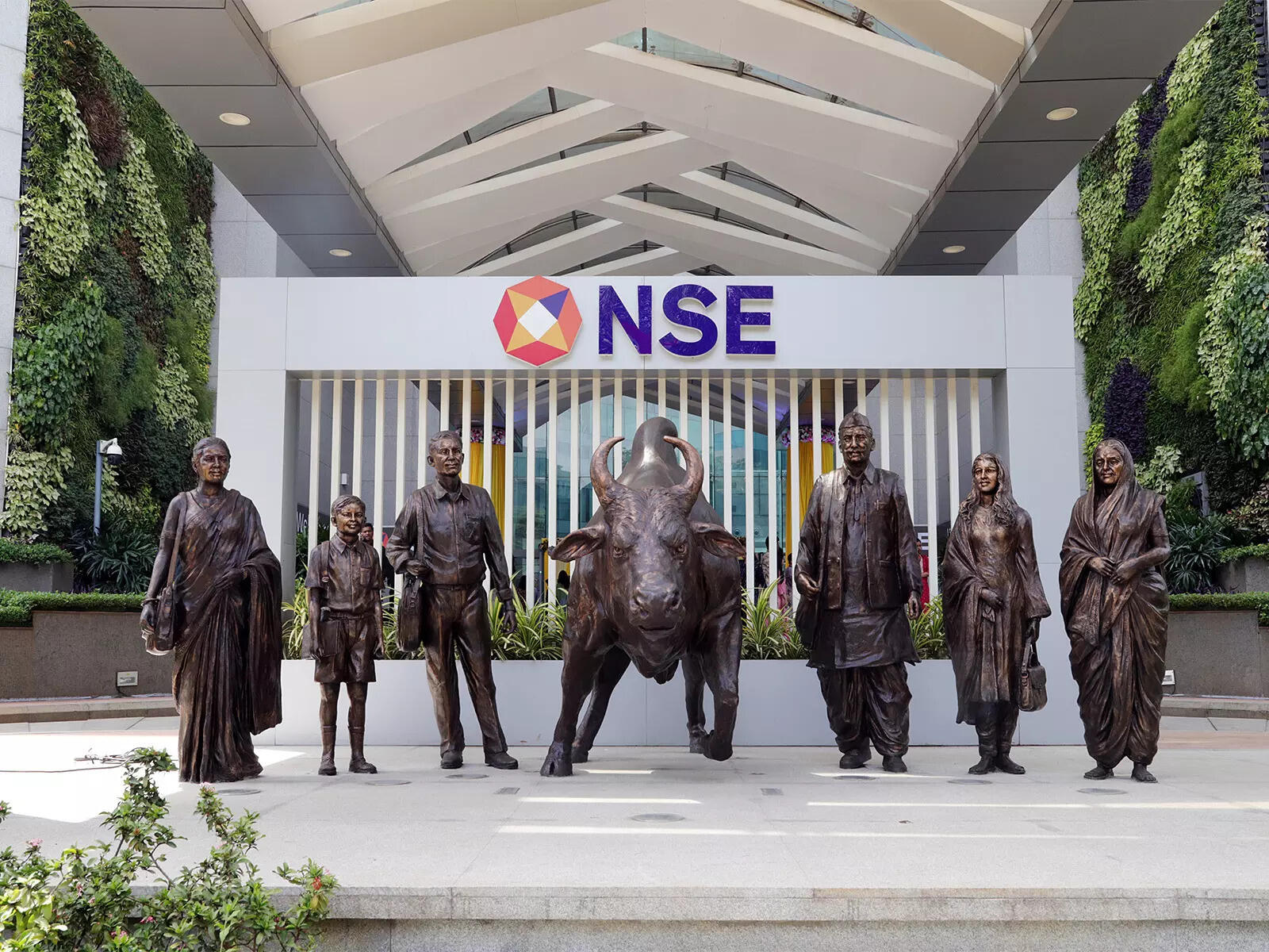 Domestic stock market fund raising remains strong in FY26; 83 companies raise Rs 1.3 lakh crore till Nov: NSE report