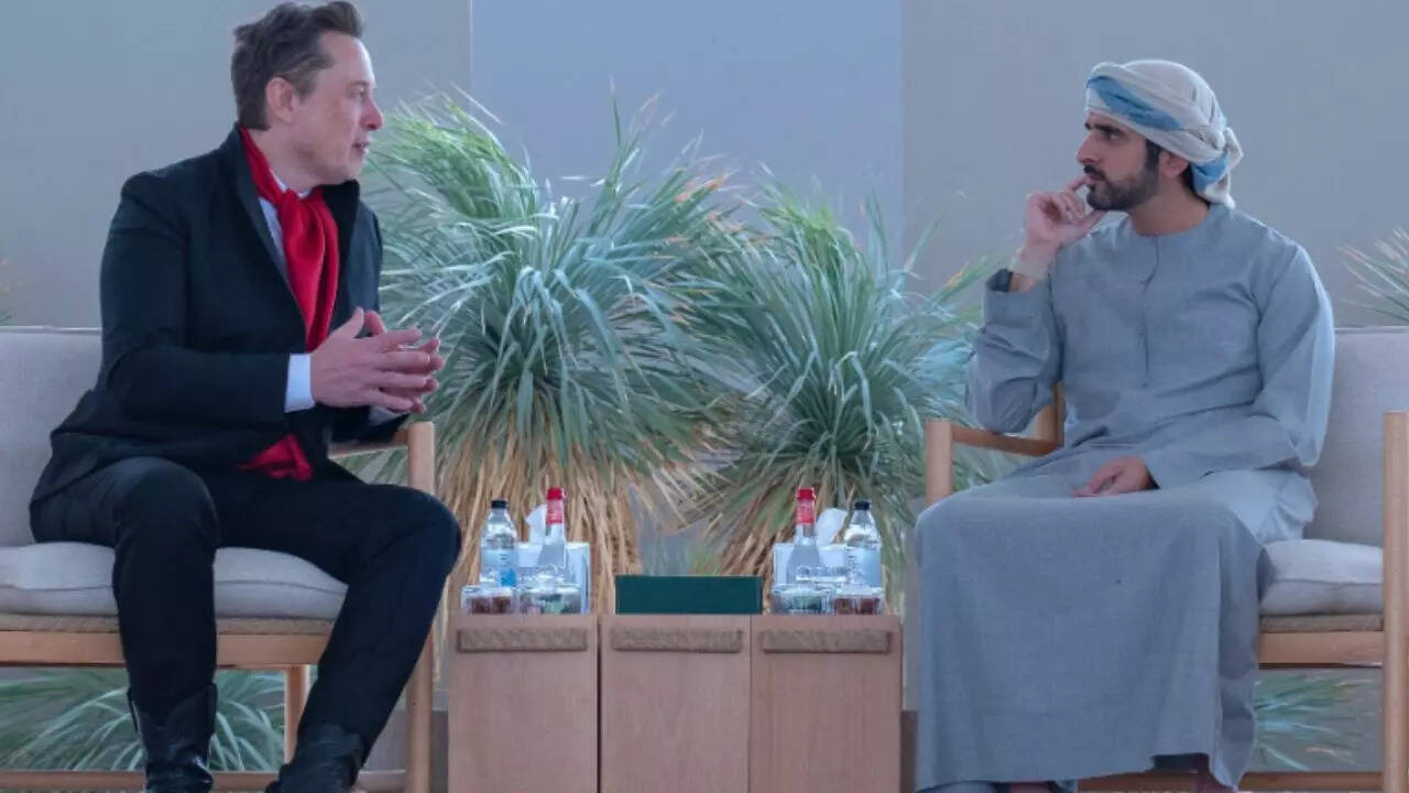 Dubai Crown Prince drives Elon Musk around the city, revealing plans for AI innovation, space technology, and Dubai Loop