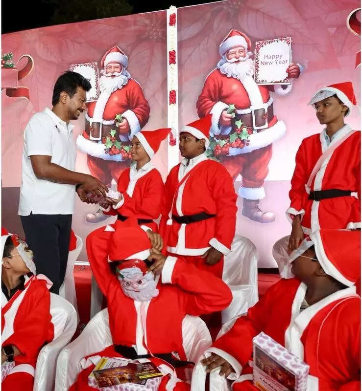 DMK intensifies minorities outreach