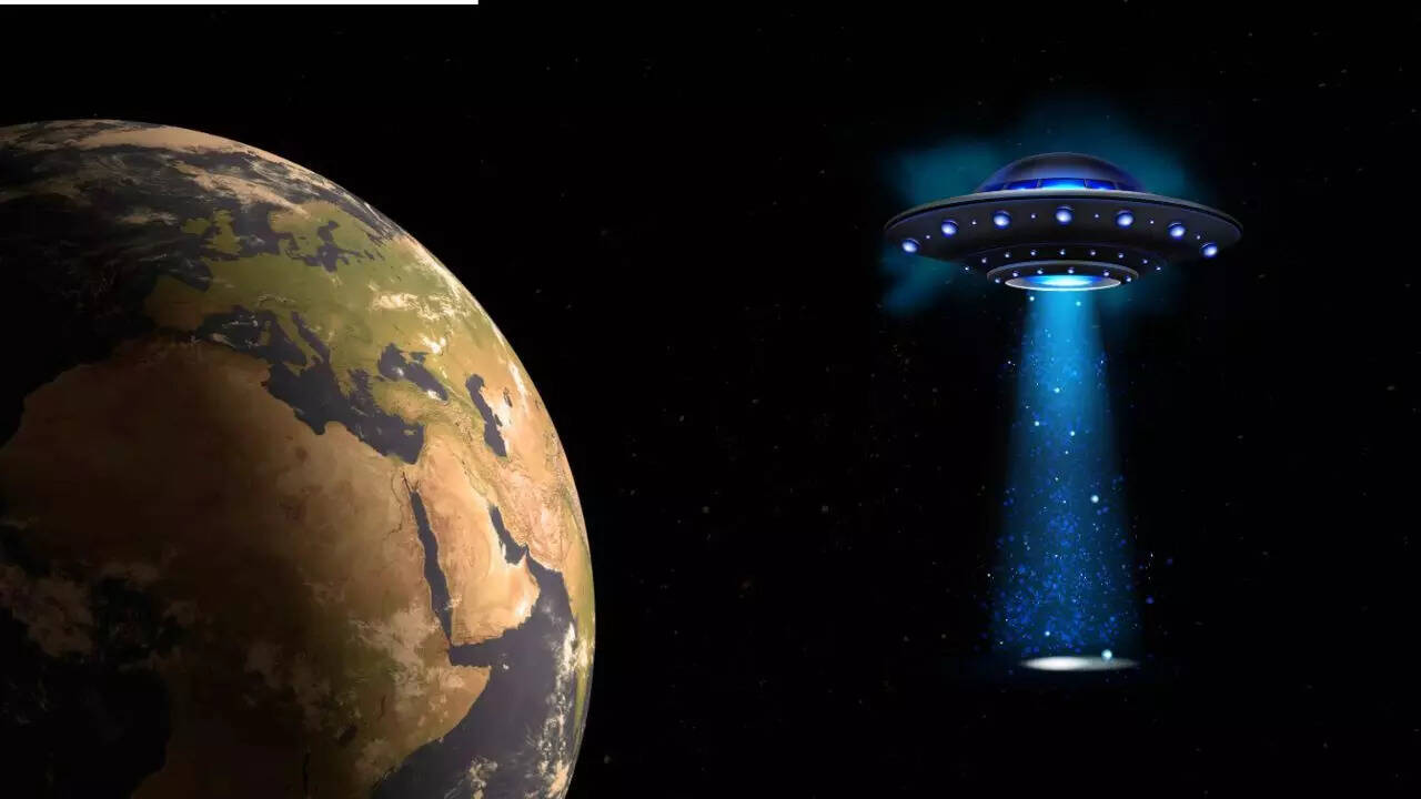 Loud alien signals may be humanity’s first clue to extraterrestrial life