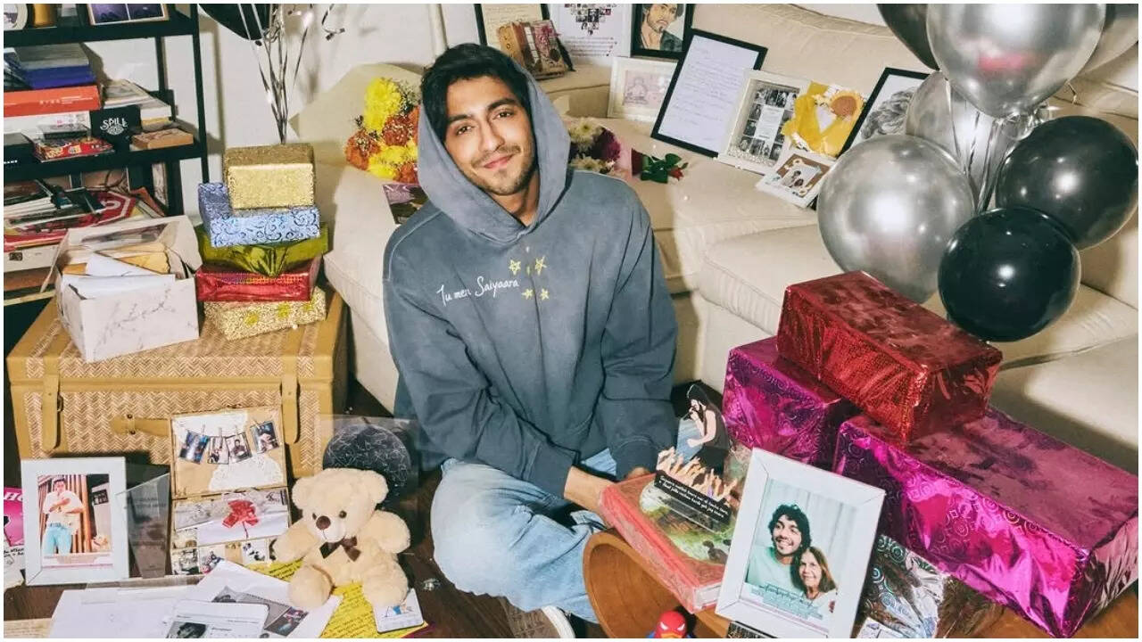 Ahaan Panday celebrates his birthday surrounded by fan gifts