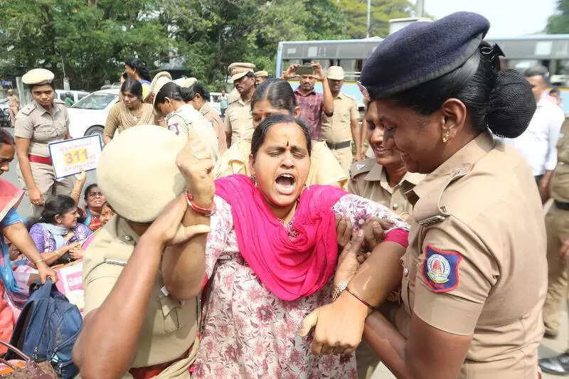 1,300 teachers detained for protest over pay anomaly