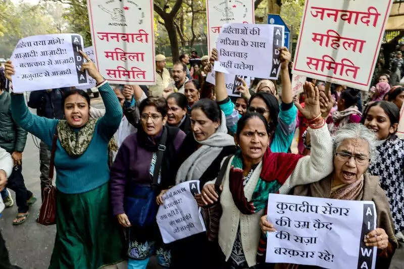 Protest outside HC against bail given to former MLA in Unnao rape case