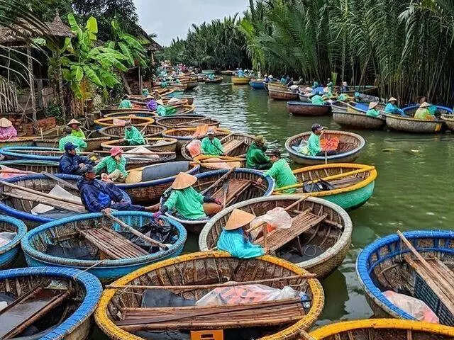 US-Europe too costly as rupee falls, Kolkata tourists fly to foreign shores closer home