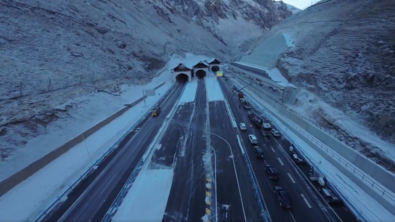 ‘Longest in world’: China unveils 22km expressway tunnel in Xinjiang - watch video
