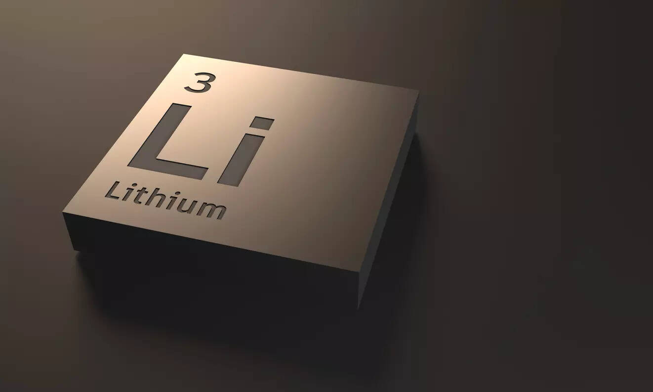 Chilean firms partner to form giant company to exploit lithium