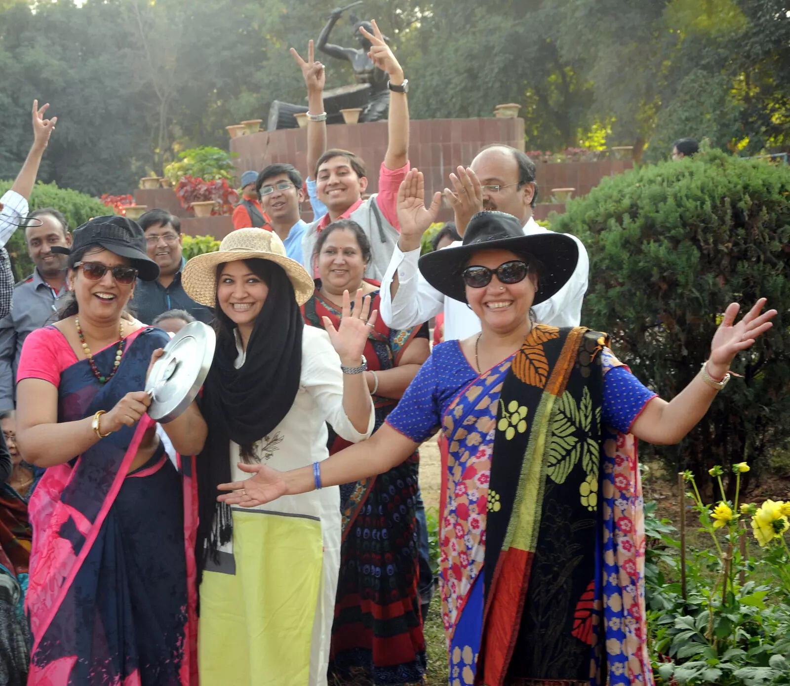 Ranchi Celebrates Year-End: Picnics Flood Popular Spots Ahead of New Year