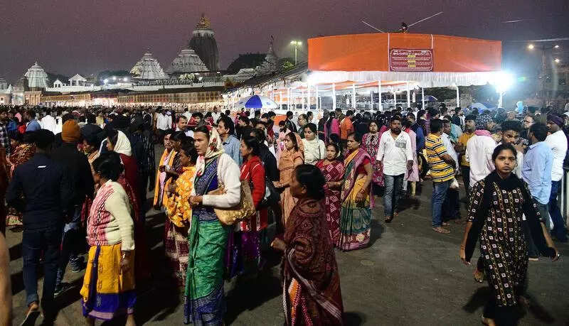Puri temple panel member urges to stop midnight darshan on New Year