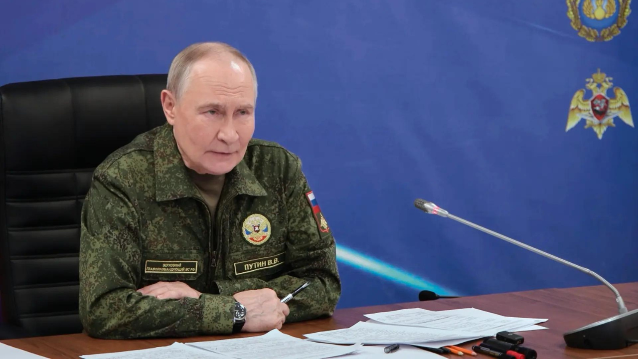 Ukraine fired 91 drones at Putins residence: Russia vows to retaliate; peace talks falter