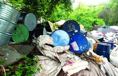 Kavlem panchayat told to act against illegal scrapyards