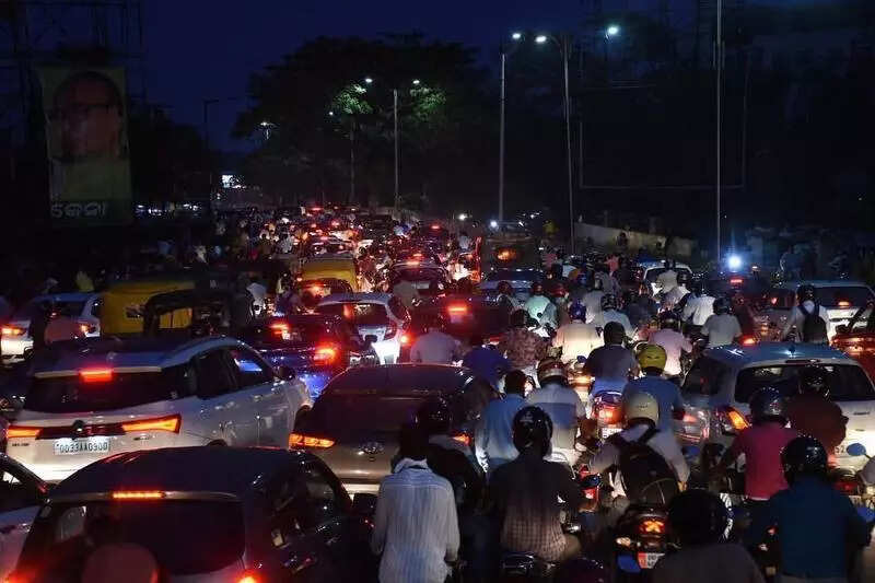 Govt to conduct safety audit of busy city stretch