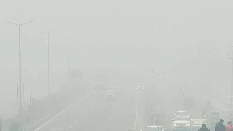 Fog disrupts rail traffic in Ludhiana