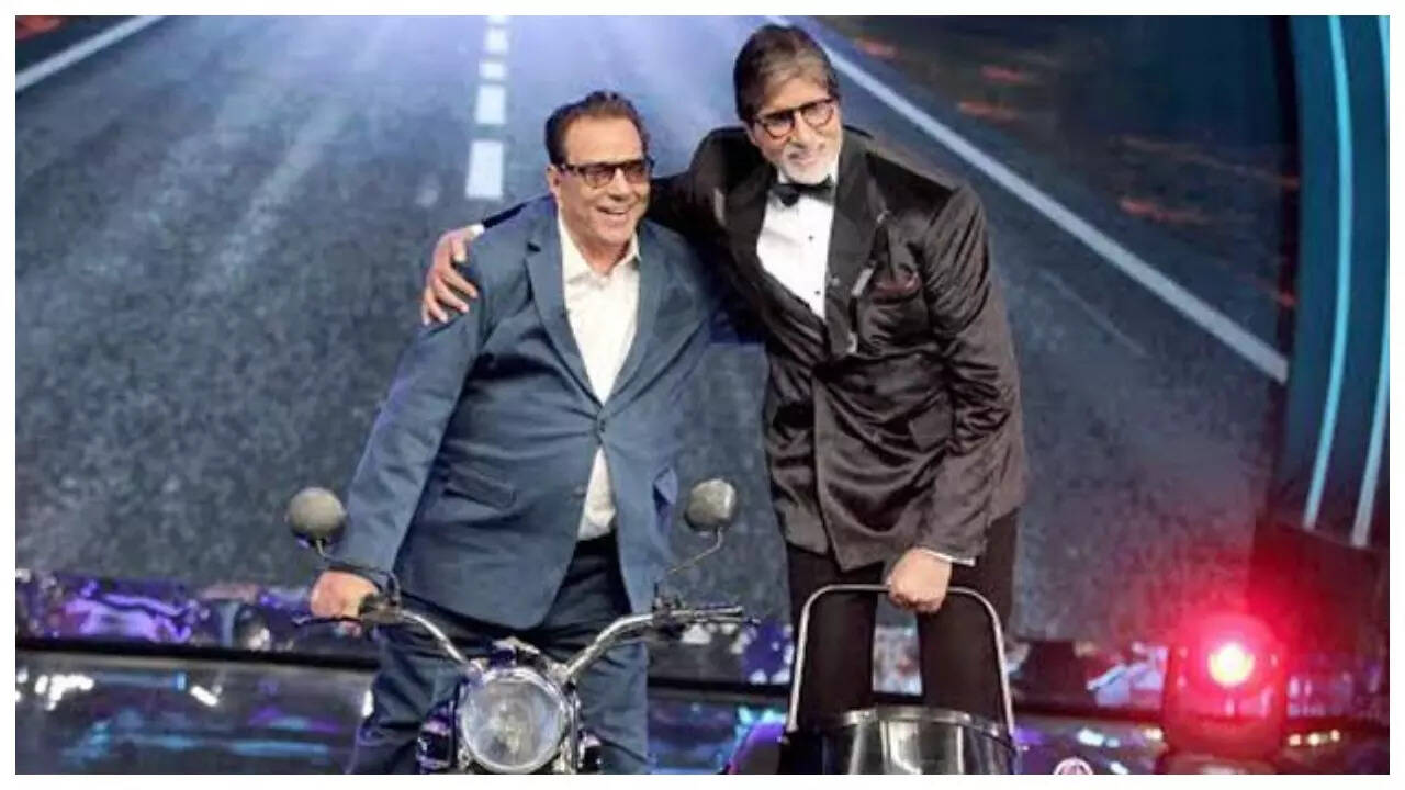 Bachchan recalls Sholay moment with Dharmendra