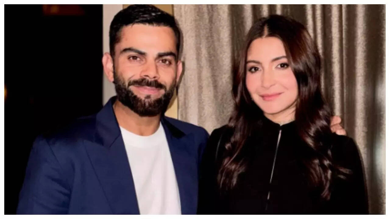 Virat-Anushka get their glam on for New Year's bash - PICS