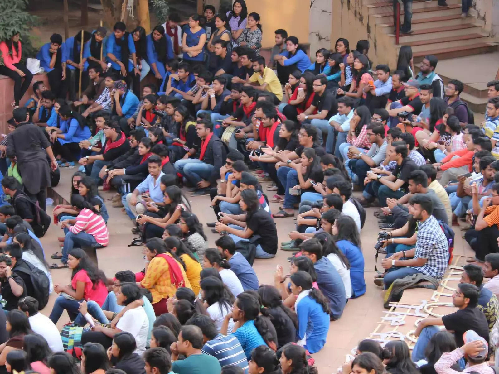 Odisha SSB lecturers threaten stir over pay demand