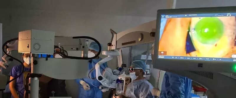 India’s 1st 3D flex aqueous angiography with iStent