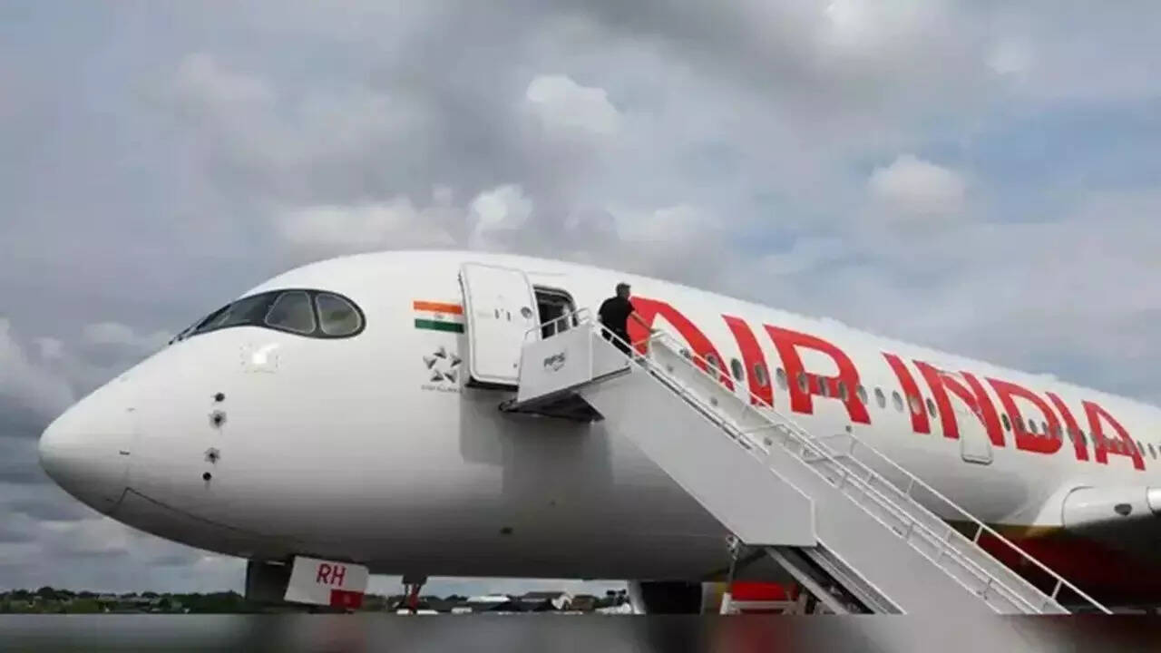 AI 'regrets' after pilot found drunk on Vancouver–Delhi flight; initiates probe