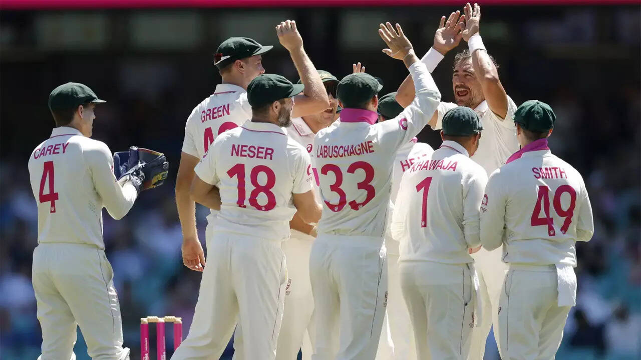 Ashes Live: Joe Root falls; England in trouble vs Australia