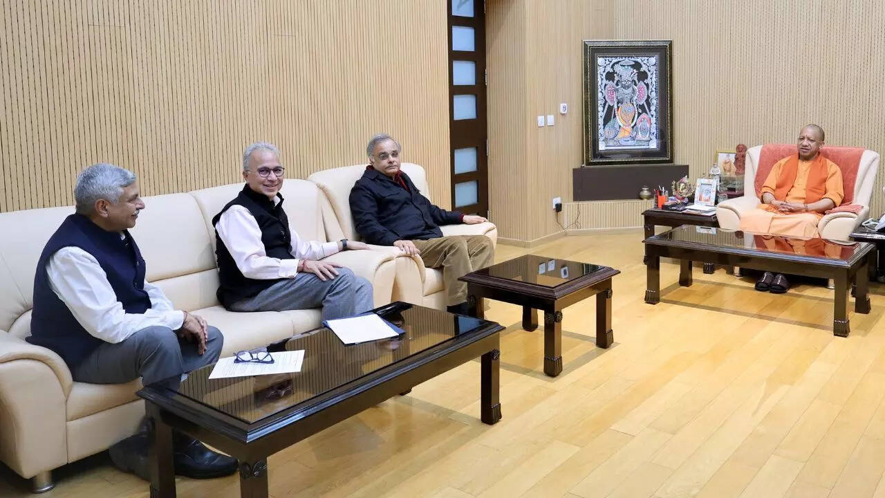 Industrial leaders meet Uttar Pradesh CM Yogi Adityanath to discuss investment