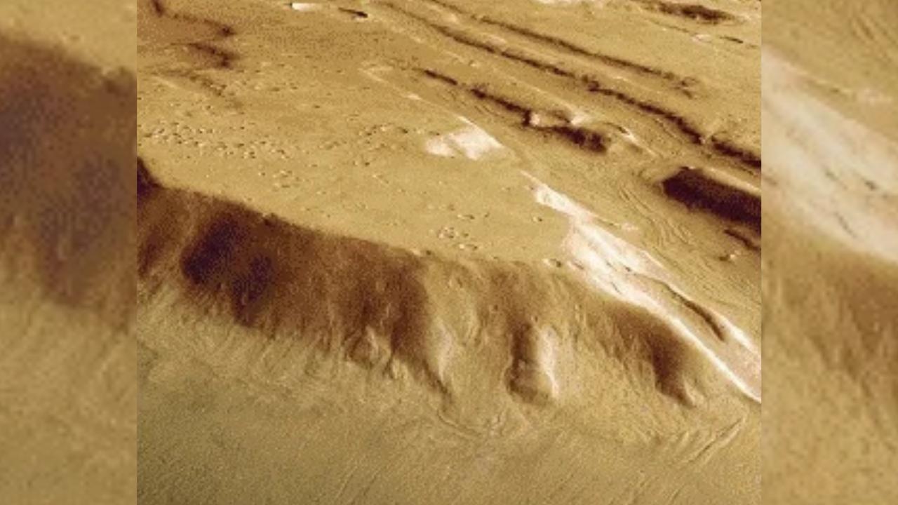 Fresh images of Mars show signs of relatively recent ice age