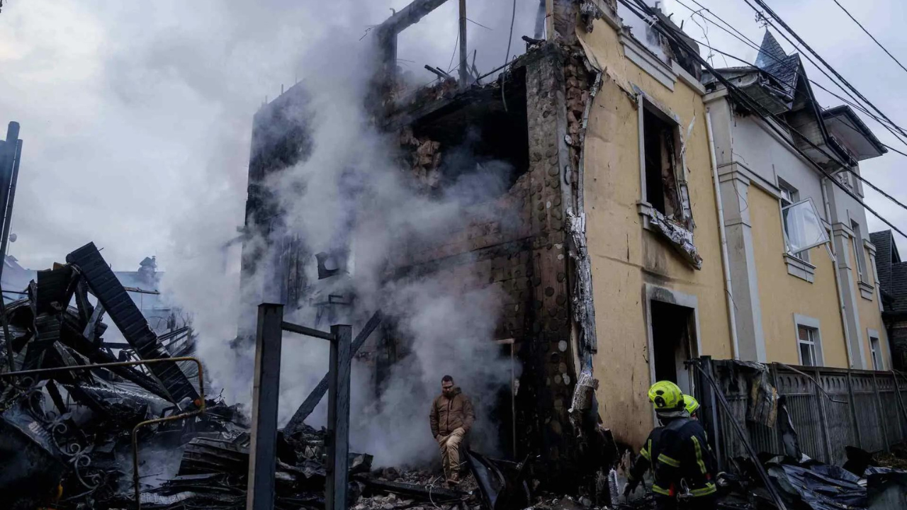 Russia launches fresh strikes on Ukraine capital Kyiv; 2 civilians killed