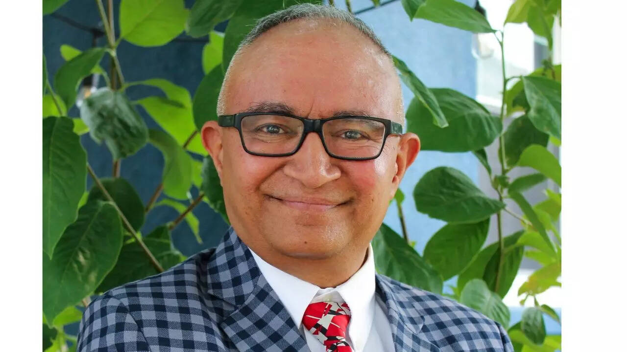 Indian American tech executive Pulkit Desai takes oath as mayor of New Jersey township