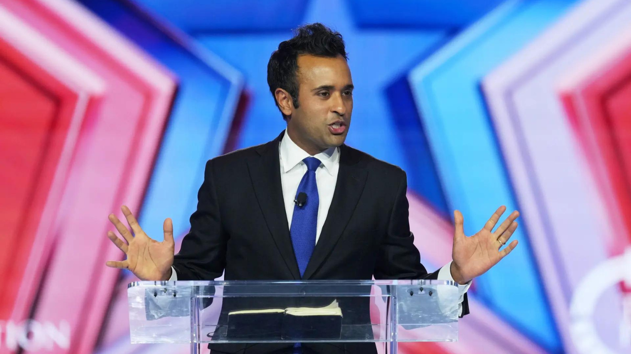 Vivek Ramaswamy deletes social media apps from phone amid 'shocking racial slurs', says 'didn’t hear a single bigoted remark...'